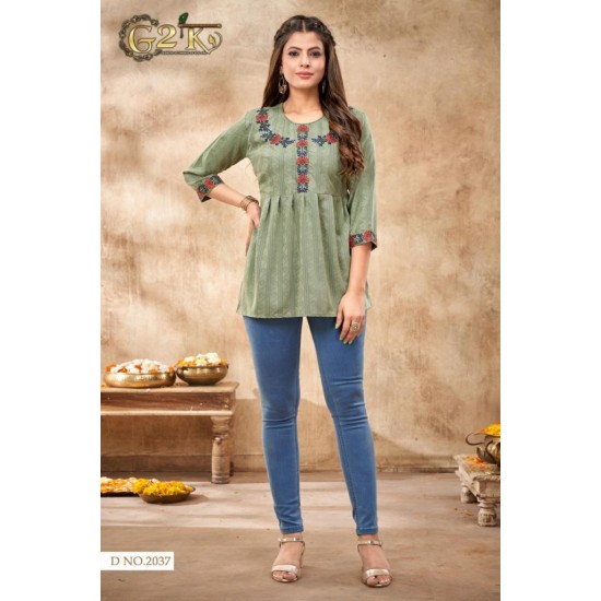 BONIE KURTI HELLO SHORT TOPS