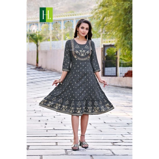 HIRWA KURTI KRYSTLE