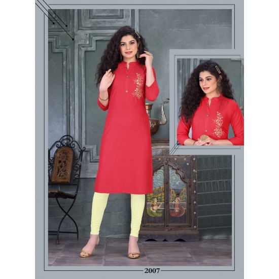 saadgi kurti Prisha