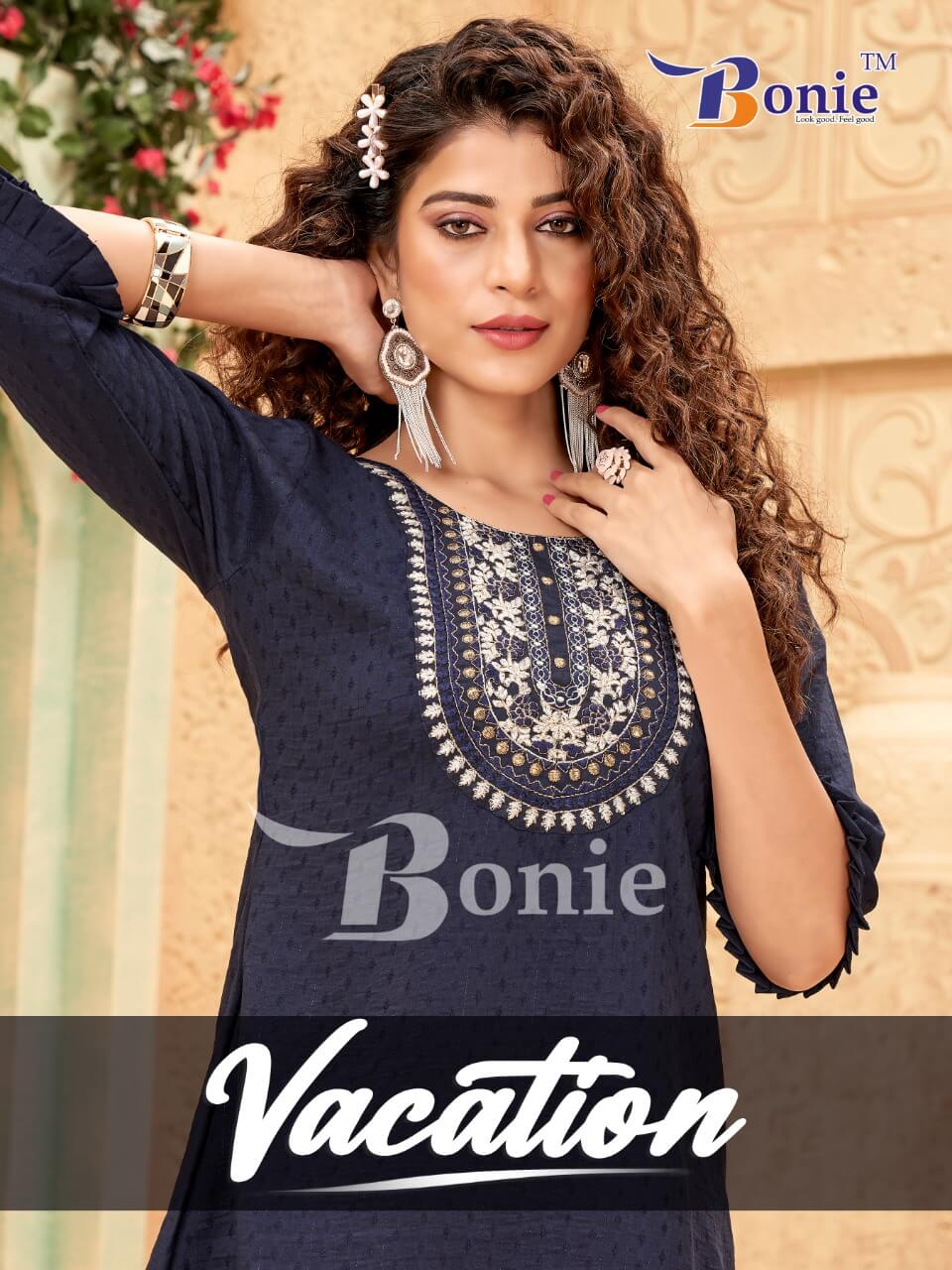 BONIE KURTI VACATION