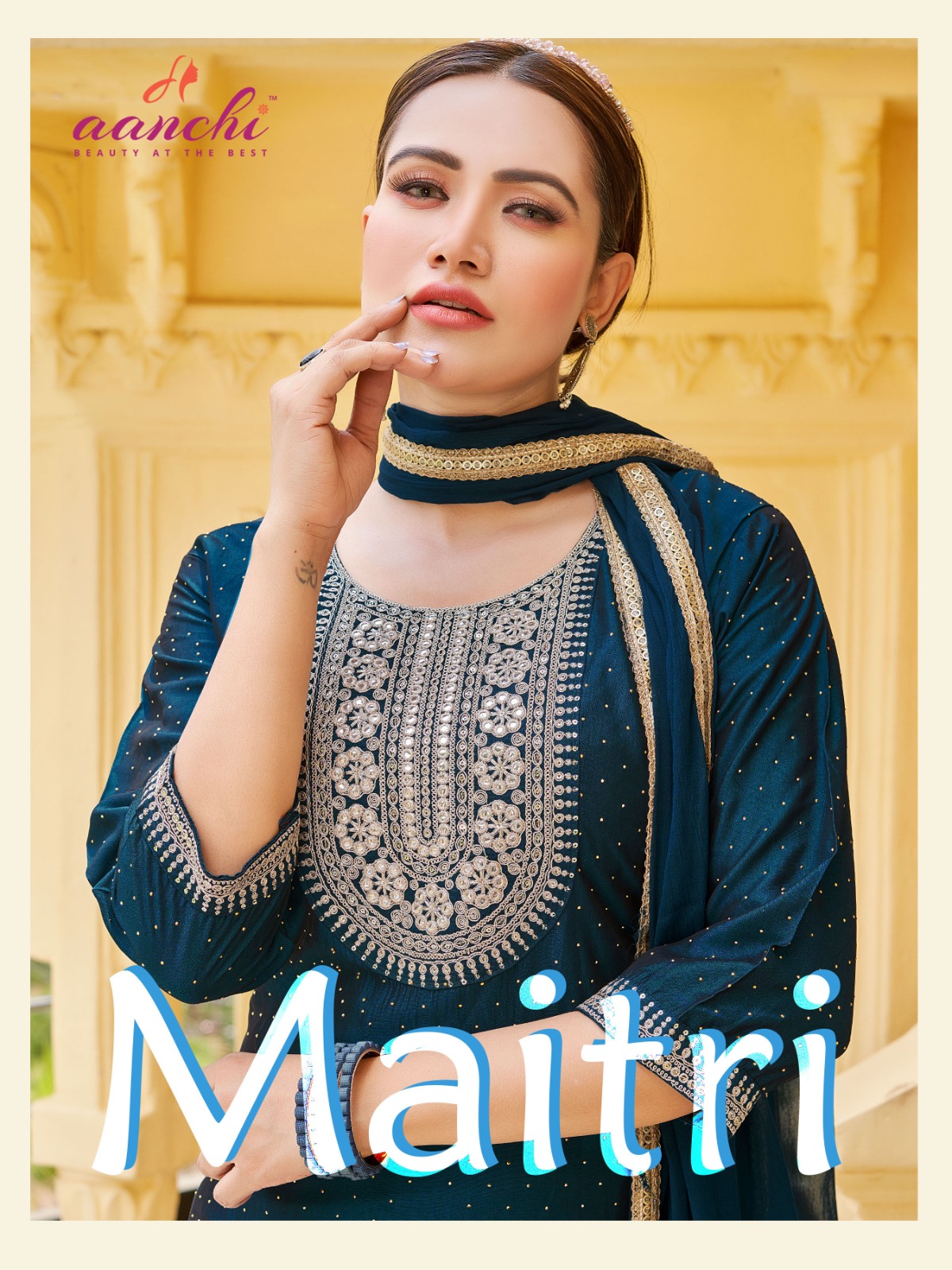 AANCHI KURTI MAITRI